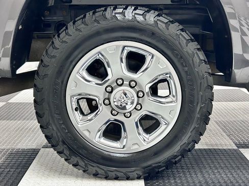 Used 2015 RAM 2500 Laramie w/ Convenience Group image 9