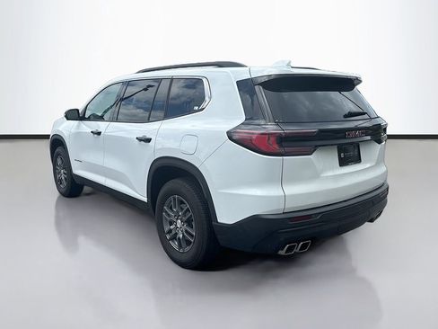 Used 2025 GMC Acadia Elevation FWD image 5