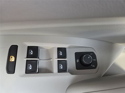 New 2026 Volkswagen Jetta S image 13