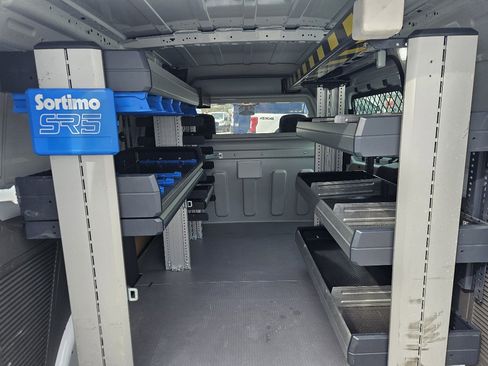 Used 2022 Ford Transit Connect XL image 23