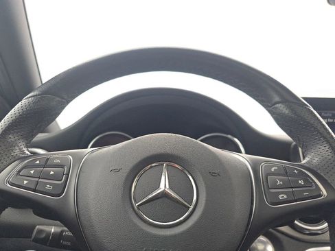 Certified 2019 Mercedes-Benz GLA 250 4MATIC image 25