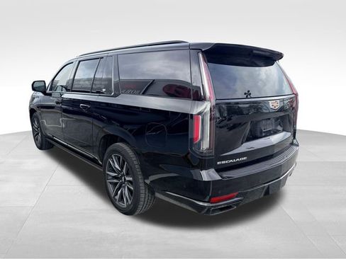 Used 2021 Cadillac Escalade ESV Sport w/ Driver Assist Tech Package image 7