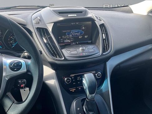 Used 2015 Ford Escape SE w/ Equipment Group 201A AWD/4WD image 6