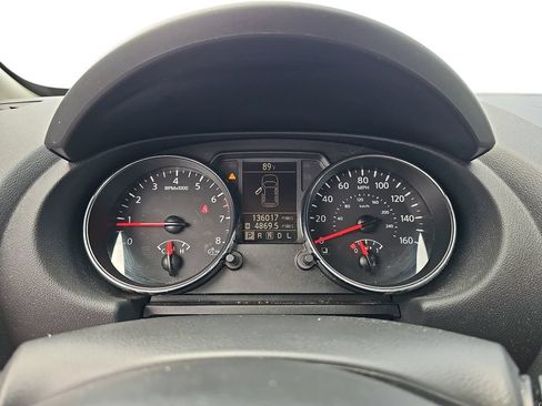 Used 2011 Nissan Rogue SV w/ SL Pkg FWD image 19