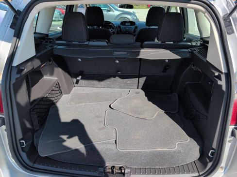 Used 2016 Ford C-MAX SE image 13