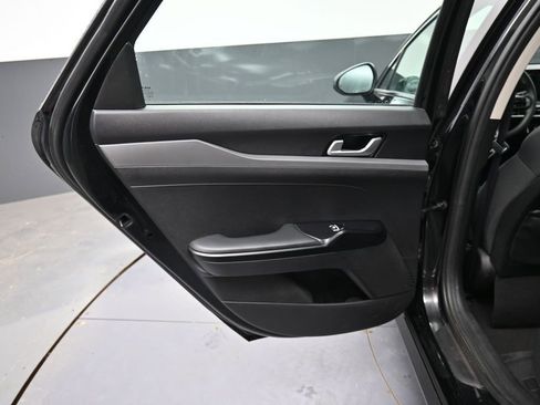 Used 2023 Kia K5 LXS FWD image 23