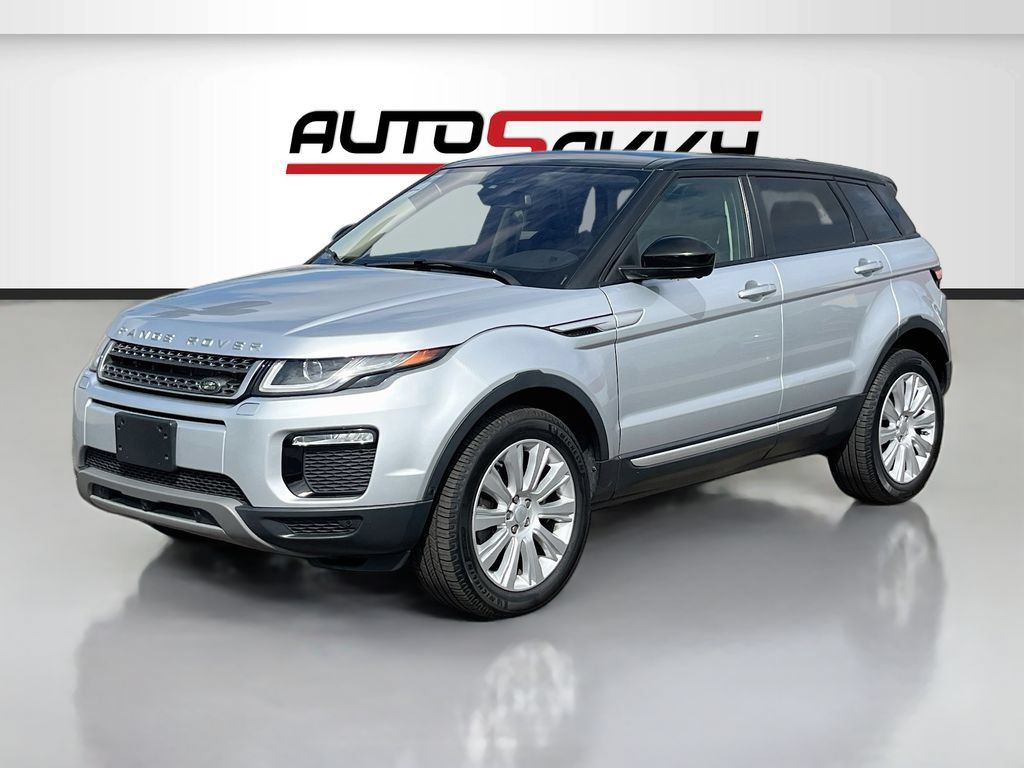 Used 2019 Land Rover Range Rover Evoque HSE AWD/4WD image 3