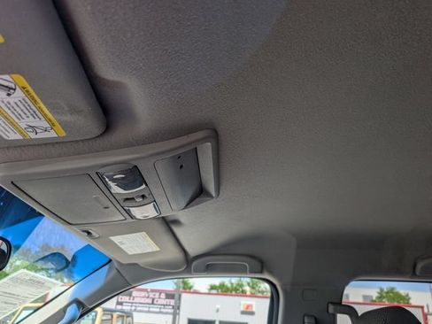 Used 2013 Nissan Frontier SV AWD/4WD image 13