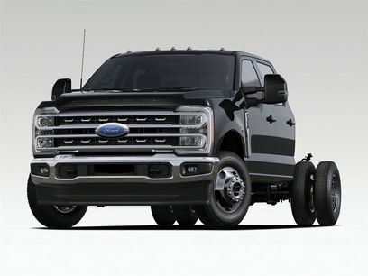 New 2025 Ford F350 XL w/ XL Chrome Package