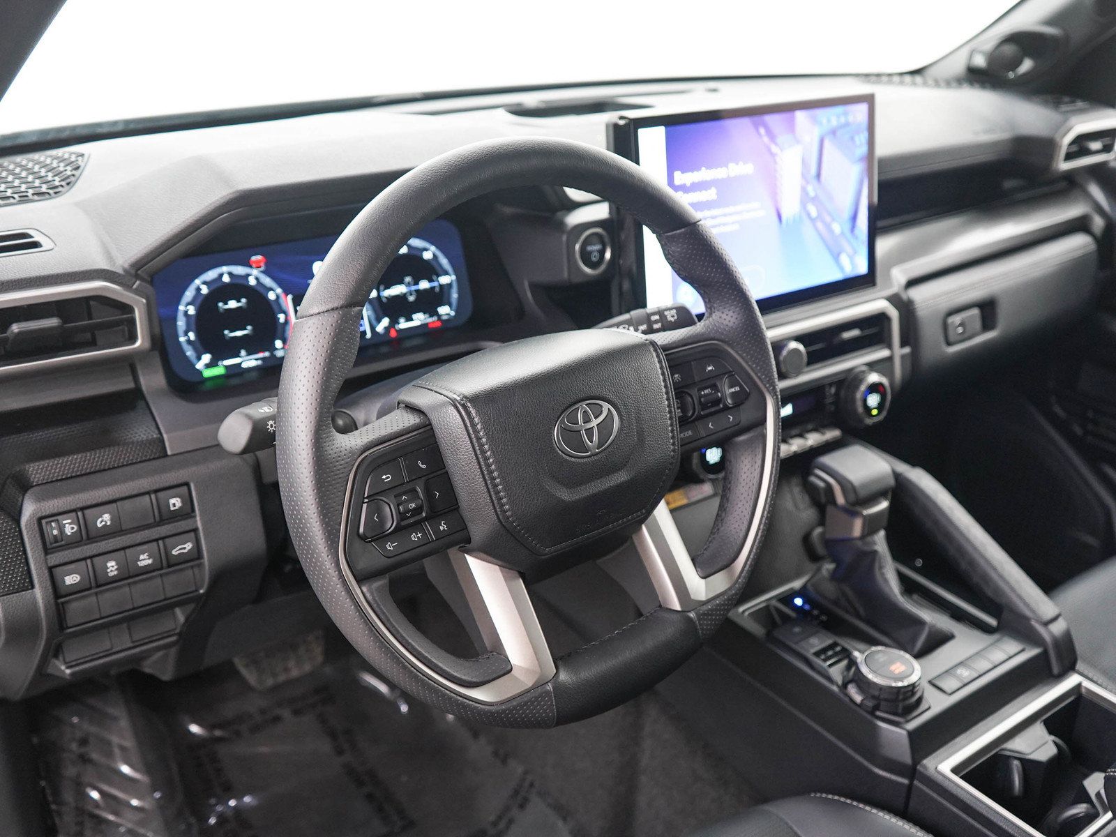 Used 2026 Toyota 4Runner Limited AWD/4WD image 21