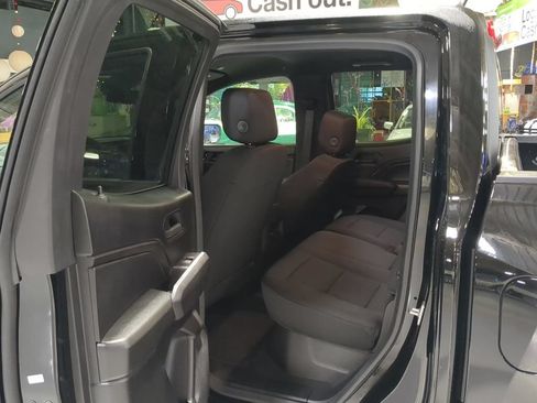 Used 2024 Chevrolet Colorado Trail Boss w/ Advanced Trailering Package AWD/4WD image 12