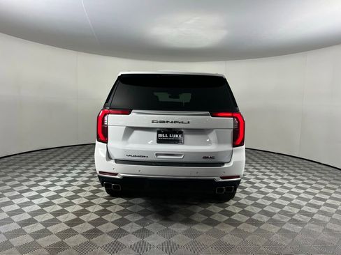 Used 2025 GMC Yukon Denali image 7