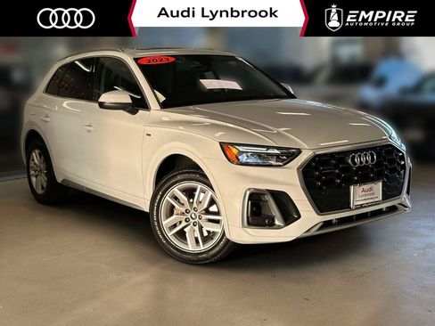 Used 2023 Audi Q5 2.0T Premium w/ Convenience Package AWD/4WD image 1