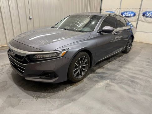 Used 2022 Honda Accord EX-L image 3