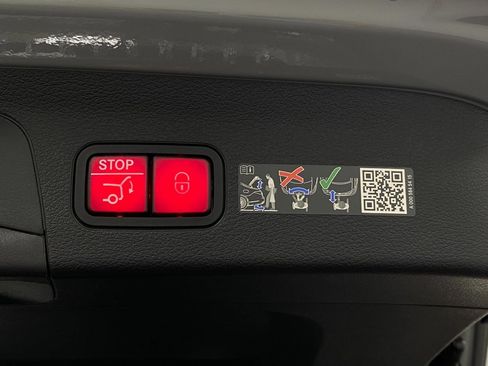 New 2026 Mercedes-Benz GLS 450 4MATIC image 8