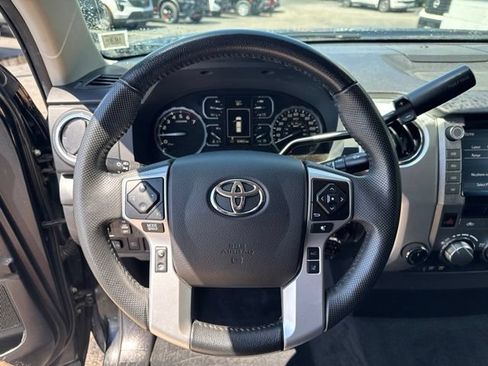 Used 2021 Toyota Tundra SR5 AWD/4WD image 11