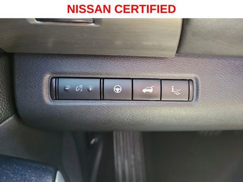 Certified 2022 Nissan Pathfinder Platinum w/ Cargo Package AWD/4WD image 24