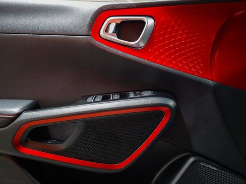 Used 2020 Kia Soul GT-Line Turbo image 19