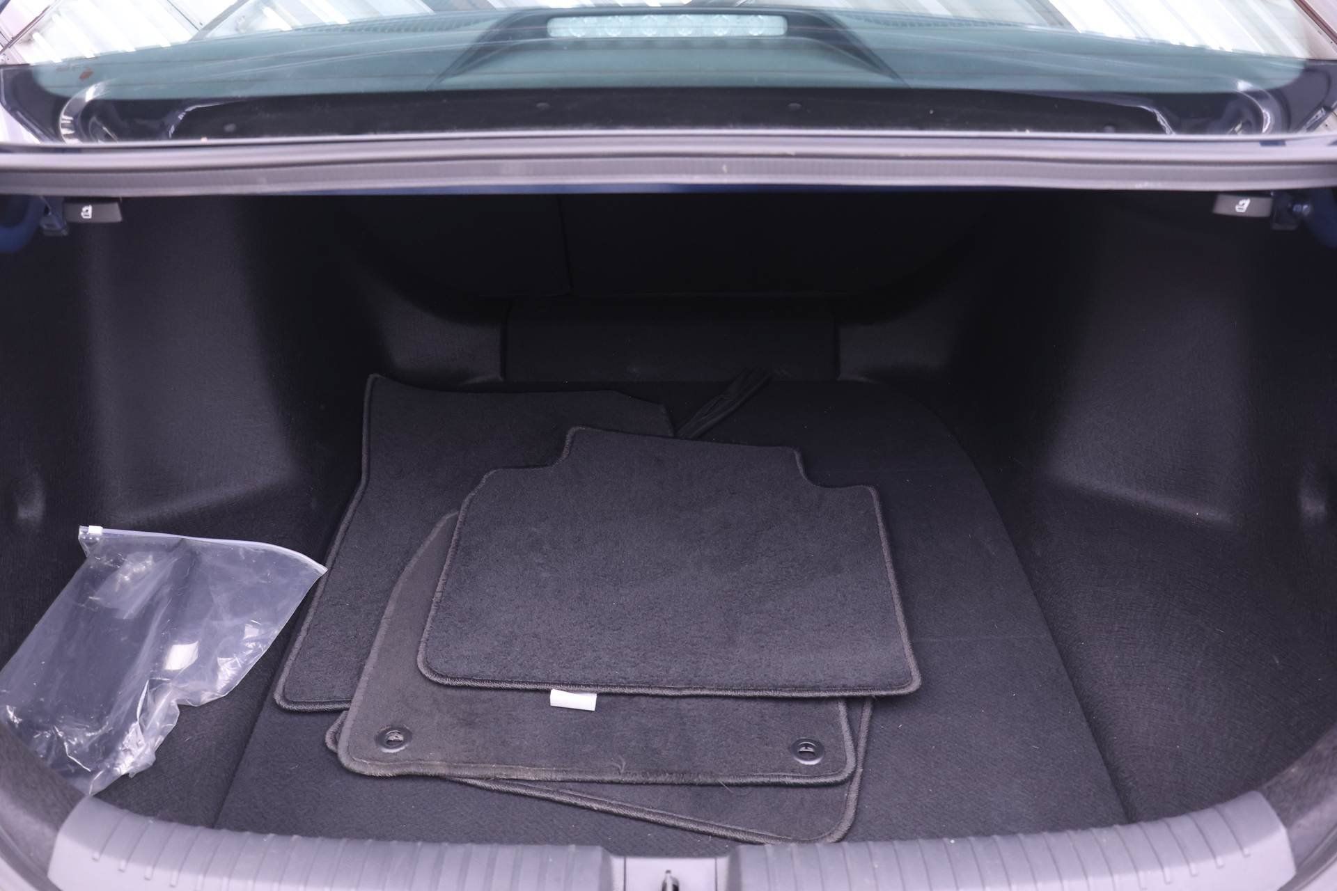 Certified 2024 Honda Accord EX image 14