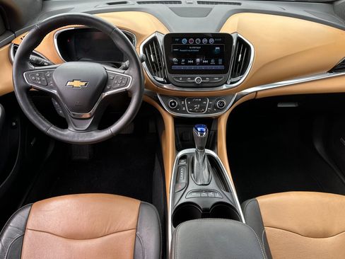 Used 2017 Chevrolet Volt Premier w/ Driver Confidence II Package image 16