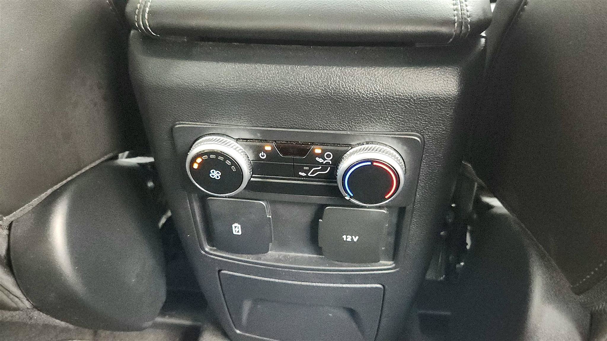 Used 2024 Ford Explorer XLT RWD image 21