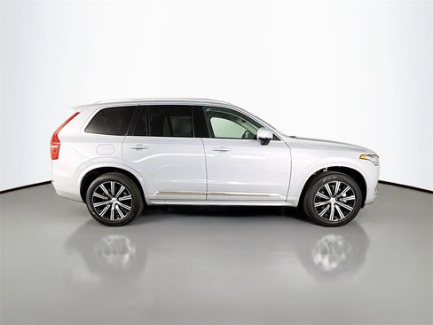 Certified 2024 Volvo XC90 B5 Core w/ Protection Package Premier image 8