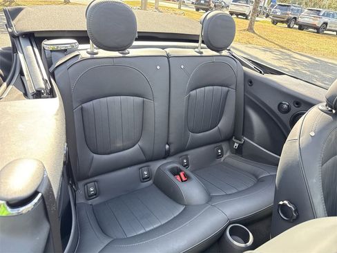 Used 2023 MINI Cooper S image 25