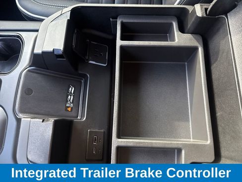 Used 2025 GMC Sierra 1500 AT4X image 27