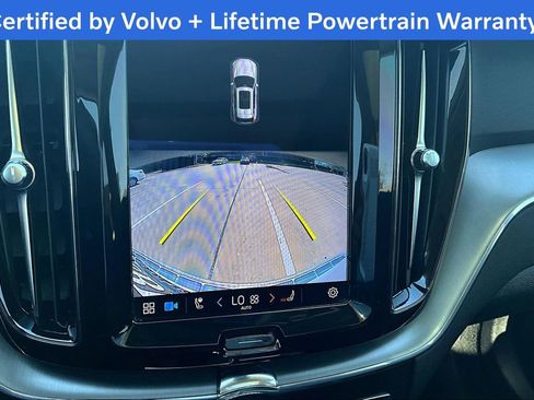Used 2023 Volvo XC60 B5 Core image 29