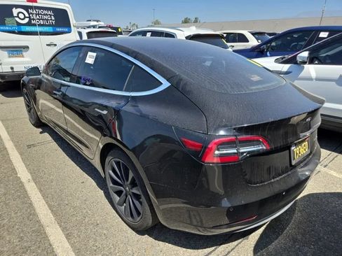 Used 2019 Tesla Model 3 Long Range AWD/4WD image 3