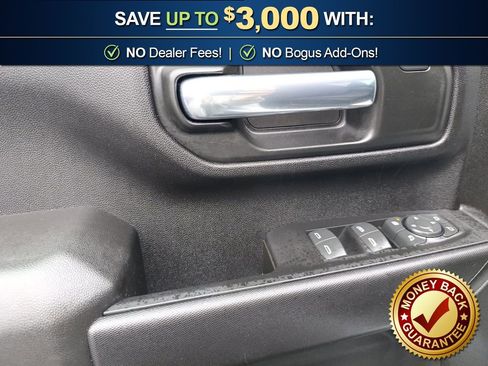 Used 2025 Chevrolet Silverado 2500 Custom w/ Custom Value Package image 16