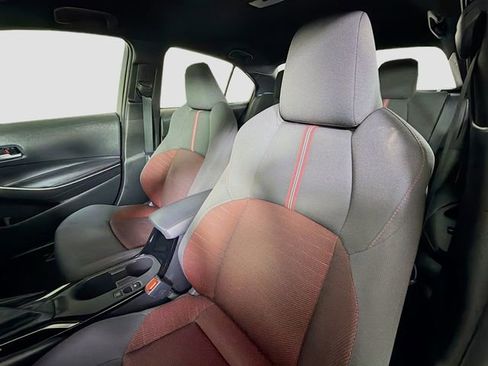 Used 2023 Toyota Corolla SE image 11