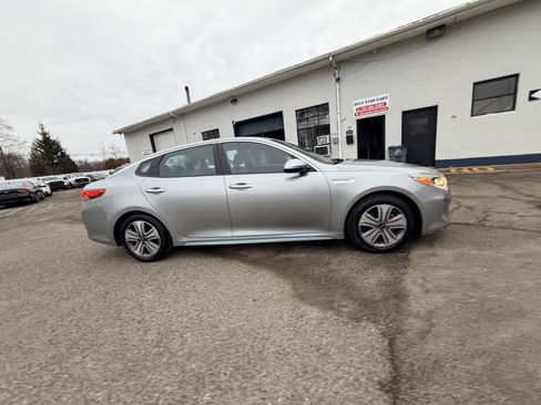 Used 2017 Kia Optima EX FWD image 9