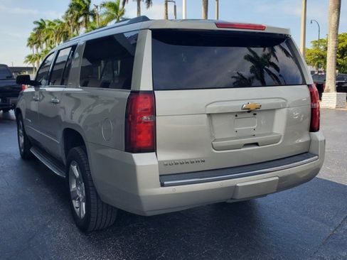 Used 2015 Chevrolet Suburban LTZ RWD image 5