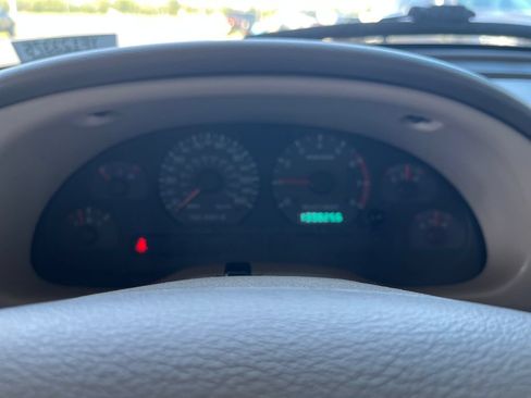 Used 2000 Ford Mustang GT RWD image 15