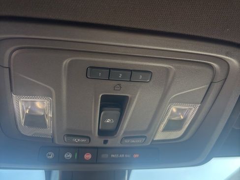 Used 2020 GMC Sierra 1500 SLT w/ SLT Premium Plus Package image 24