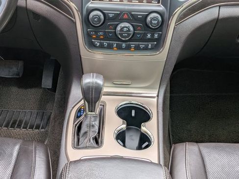Used 2017 Jeep Grand Cherokee Summit w/ Skid Plate Group AWD/4WD image 20