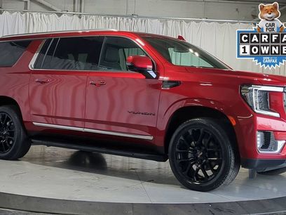 Used 2023 GMC Yukon XL SLT w/ SLT Luxury Package