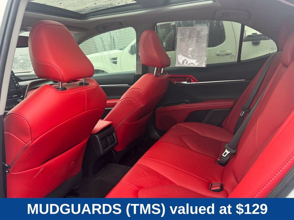Used 2022 Toyota Camry XSE AWD/4WD image 12