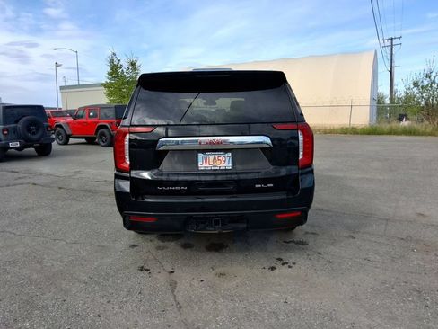Used 2022 GMC Yukon XL SLE w/ Max Trailering Package AWD/4WD image 7