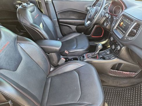 Used 2019 Jeep Compass Trailhawk w/ Leather Interior Group image 15