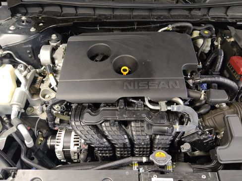 Used 2019 Nissan Altima 2.5 SR w/ SR Premium Package FWD image 30