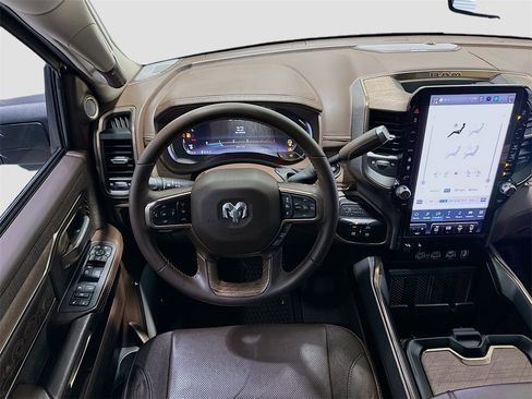 Used 2025 RAM 2500 Limited image 24