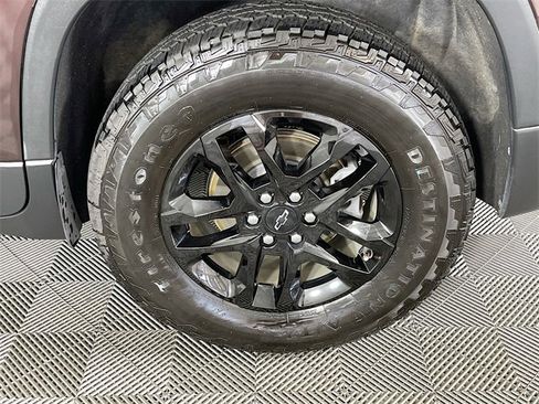 Certified 2021 Chevrolet Traverse LT w/ LPO, Blackout Package image 34