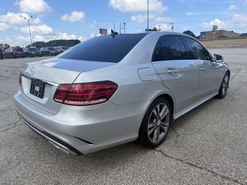 Used 2016 Mercedes-Benz E 350 Sedan image 6