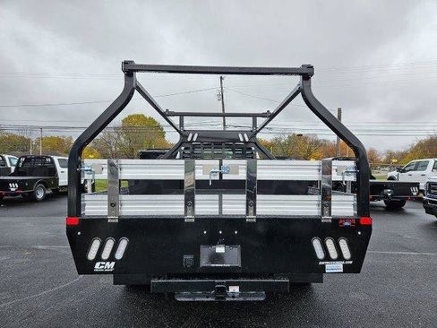 New 2024 Ford F550 4x4 Regular Cab Super Duty image 7