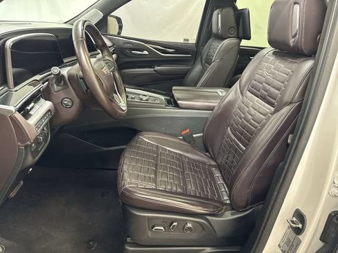 Certified 2022 Cadillac Escalade ESV Sport Platinum w/ LPO, ONYX Package AWD/4WD image 10