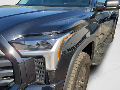 Used 2023 Toyota Tundra SR5 w/ SR5 Premium Package AWD/4WD image 35