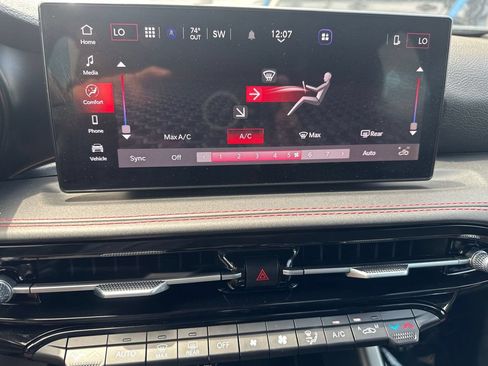 Used 2024 Dodge Hornet GT AWD/4WD image 21