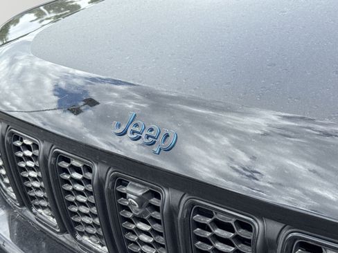 New 2025 Jeep Grand Cherokee Trailhawk image 11